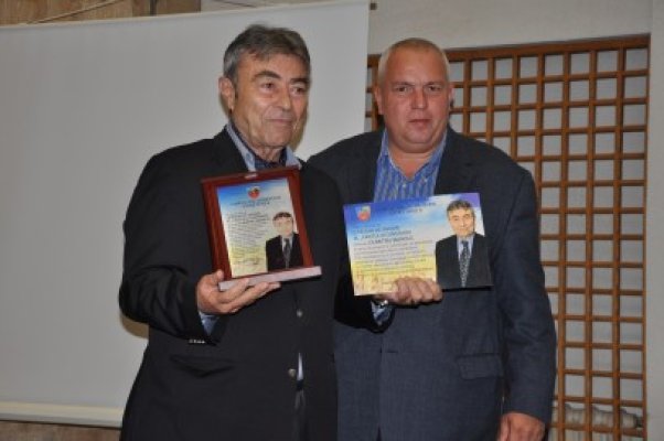 De Ziua Armatei Române, Dumitru Manole a devenit cetăţean de onoare al Constanţei: 